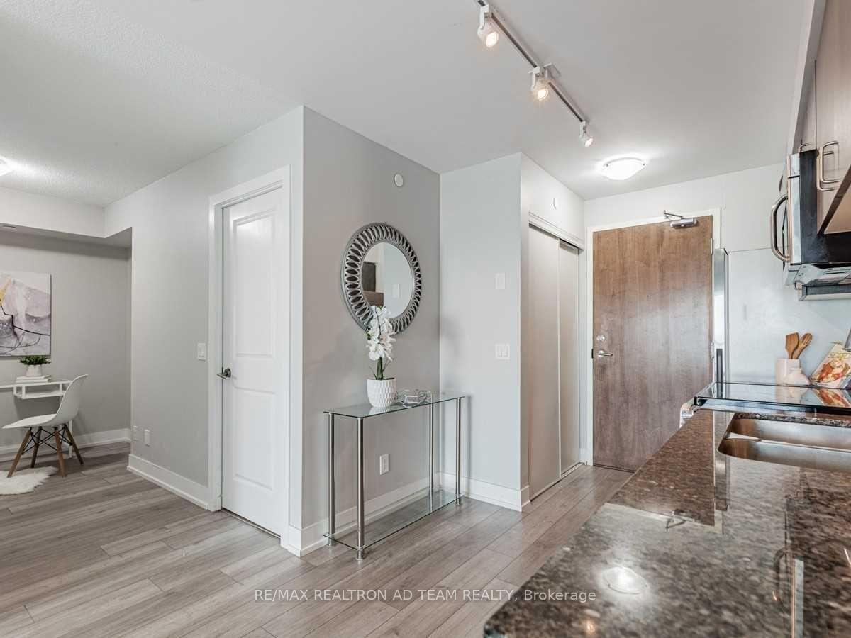 Photo 11 of Unit 803, 1215 Bayly Street, Pickering, Bay Ridges — HOMEH