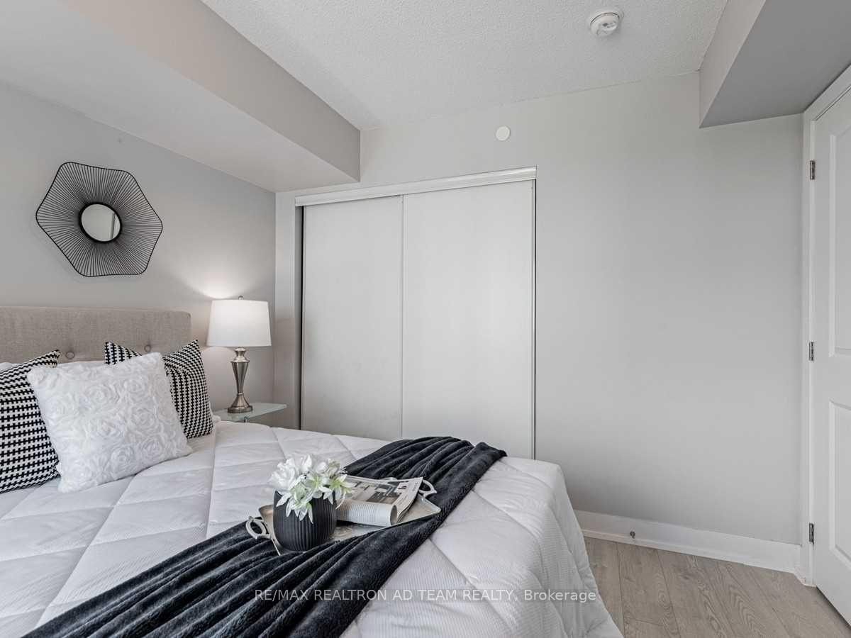 Photo 15 of Unit 803, 1215 Bayly Street, Pickering, Bay Ridges — HOMEH