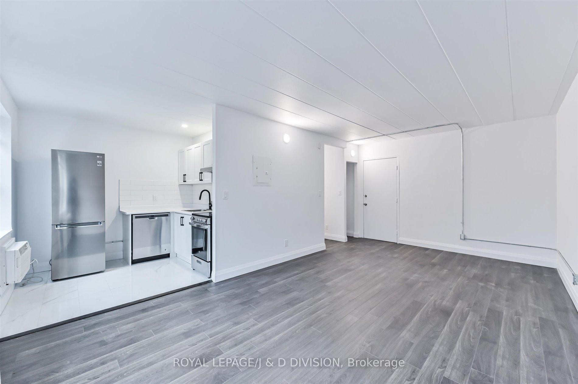 Photo 6 of Unit 103, 325 Sammon Avenue, Toronto, Danforth Village-East York — HOMEH