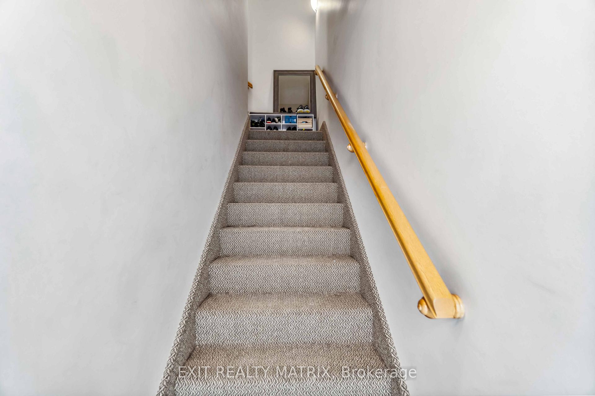 Photo 3 of Unit 410, 99 St Moritz Trail N, Embrun — HOMEH