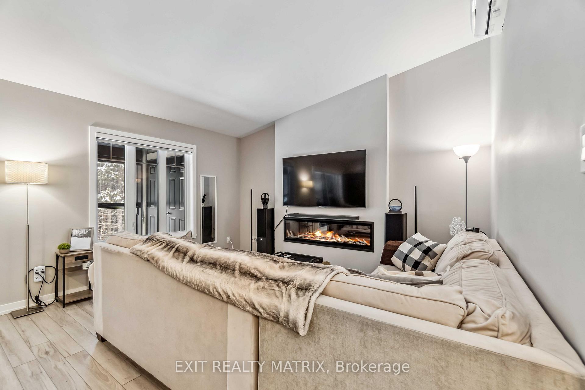 Photo 13 of Unit 410, 99 St Moritz Trail N, Embrun — HOMEH
