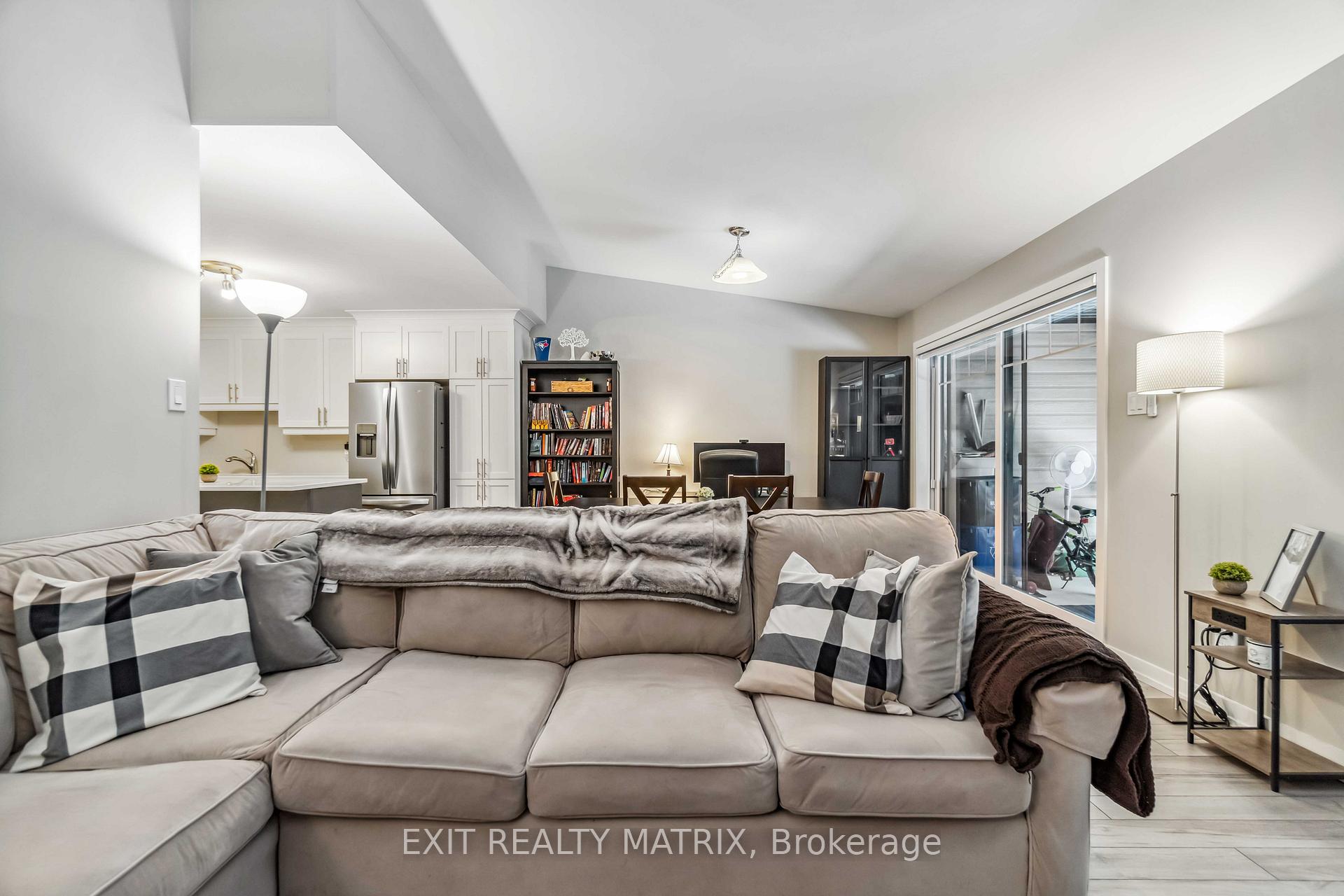 Photo 18 of Unit 410, 99 St Moritz Trail N, Embrun — HOMEH