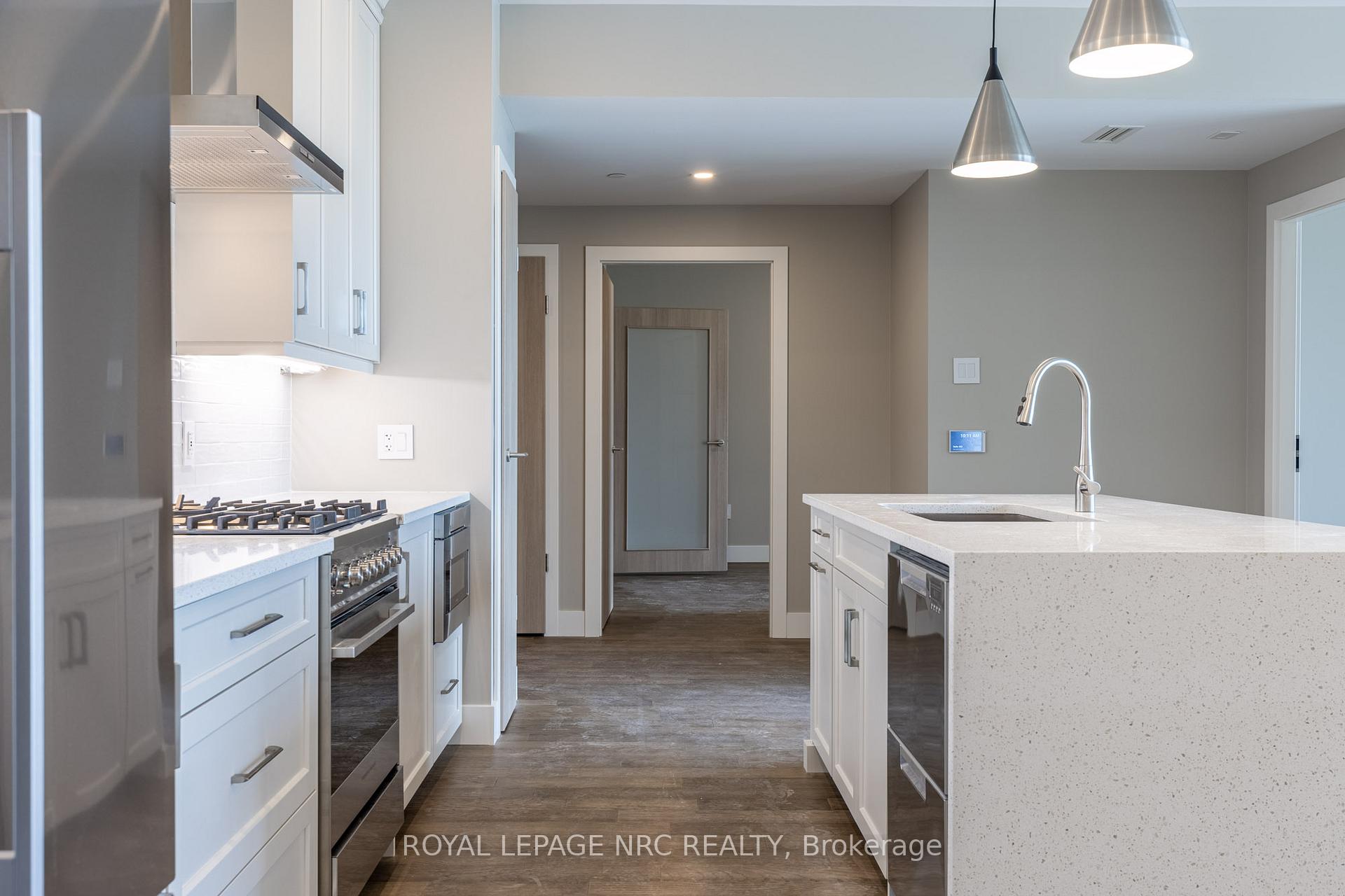 Photo 10 of Unit 403, 57 Lakeport Road, St. Catharines, Port Dalhousie — HOMEH