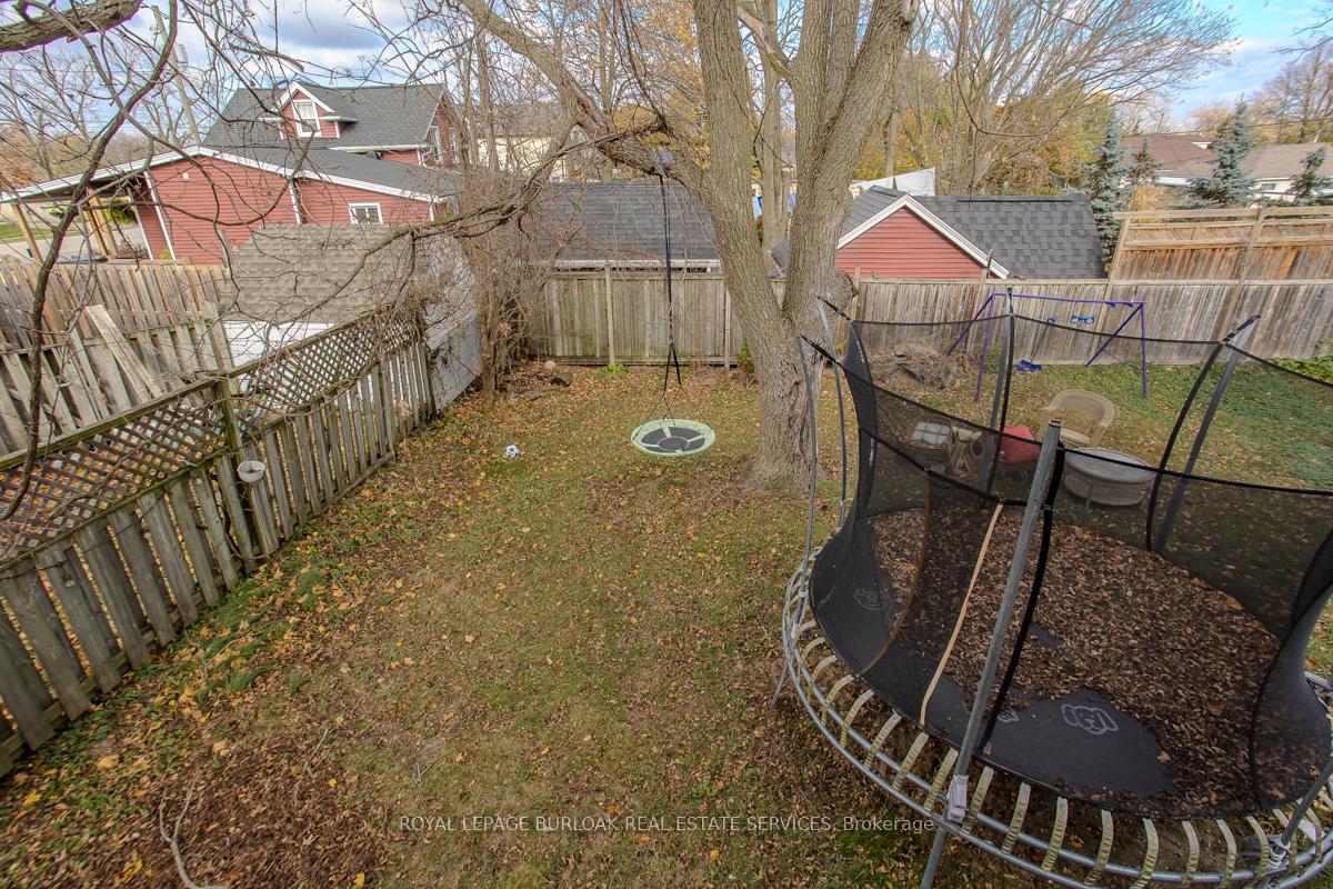 Photo 9 of 21A Townline Road E, St. Catharines, Burleigh Hill — HOMEH