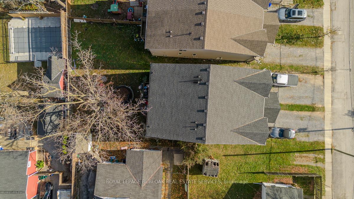 Photo 10 of 21A Townline Road E, St. Catharines, Burleigh Hill — HOMEH