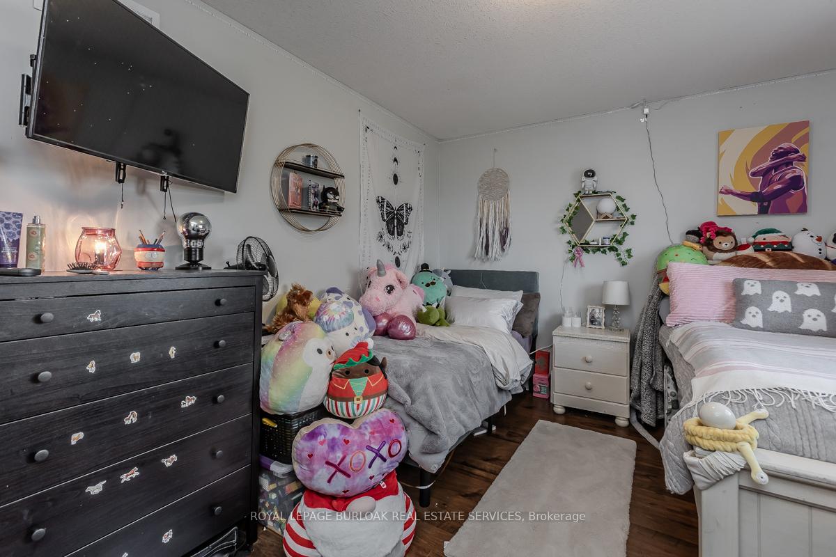 Photo 36 of 21A Townline Road E, St. Catharines, Burleigh Hill — HOMEH
