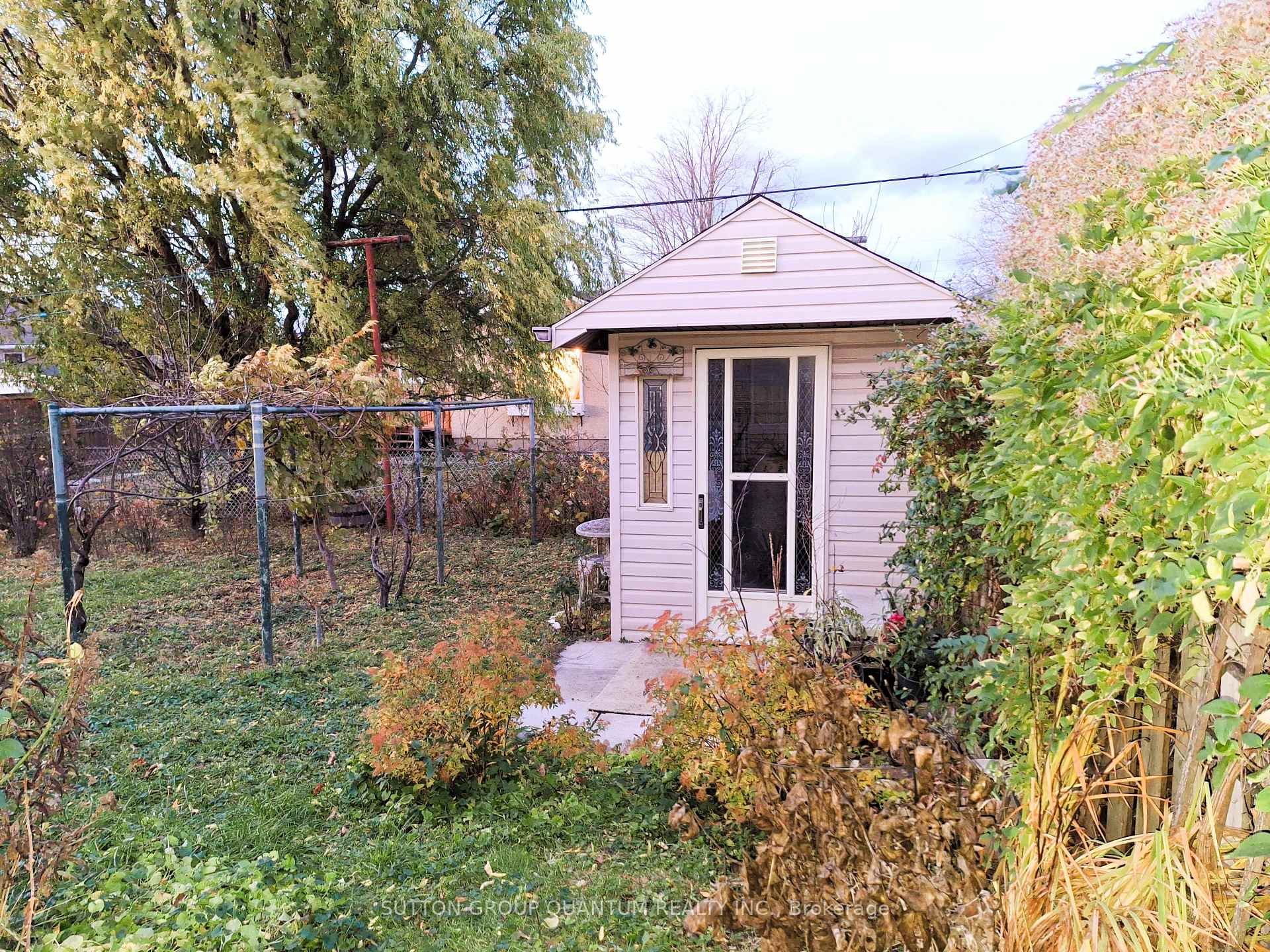 Photo 28 of 21 Drury Crescent, St. Catharines, Carlton/Bunting — HOMEH