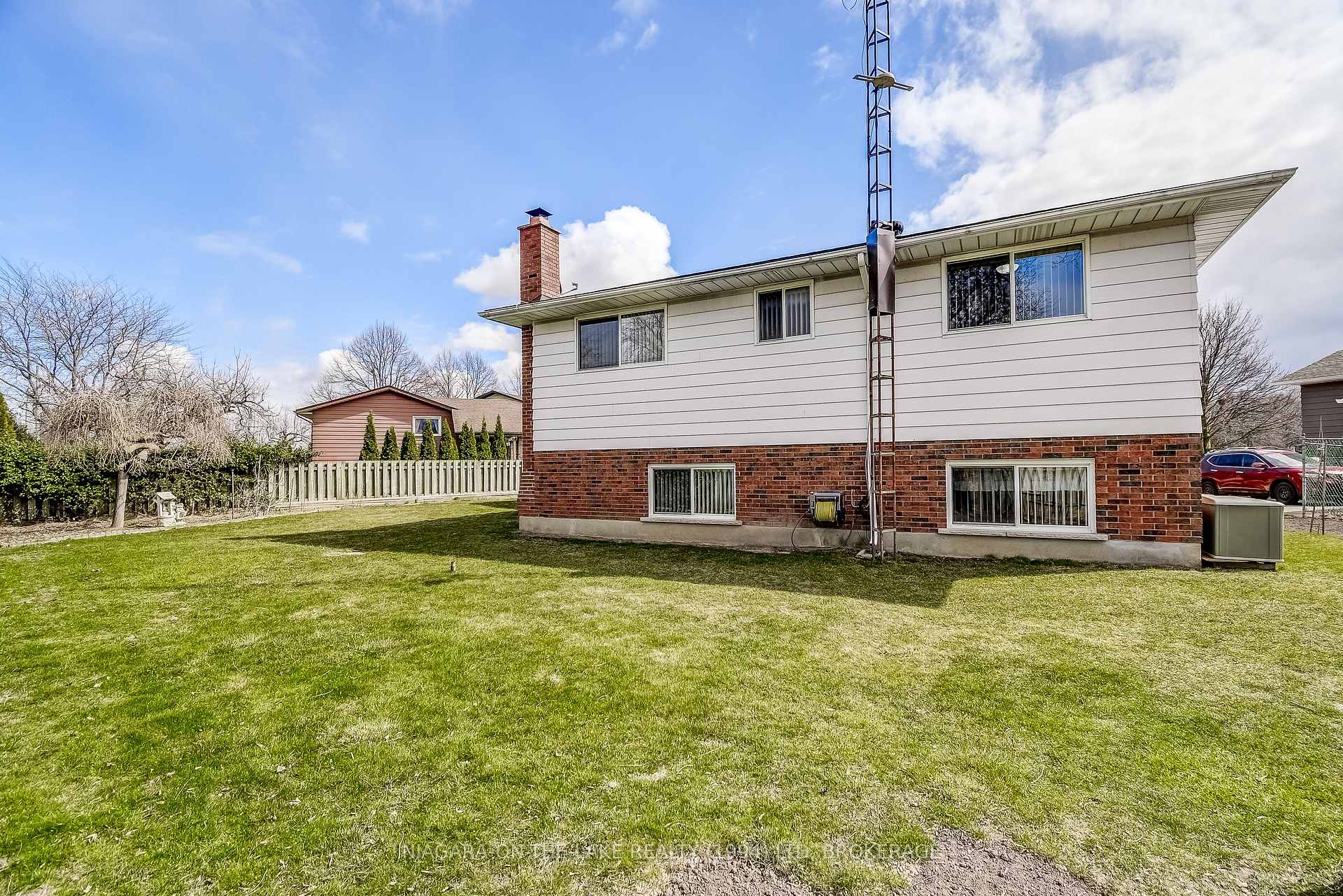 Photo 20 of 11 Bullocks Corners, St. Catharines, Bunting/Linwell — HOMEH