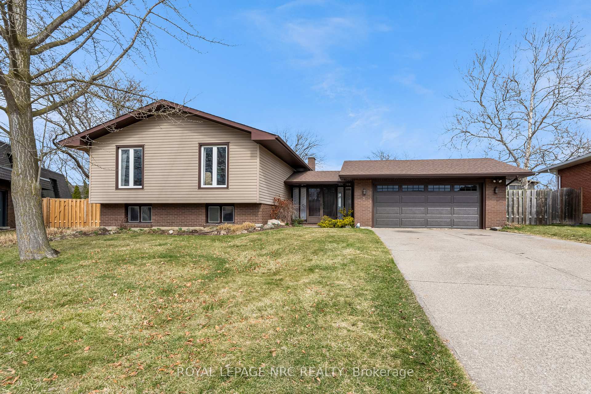 Photo 1 of 3 Pyramid Place, St. Catharines, Glendale/Glenridge — HOMEH
