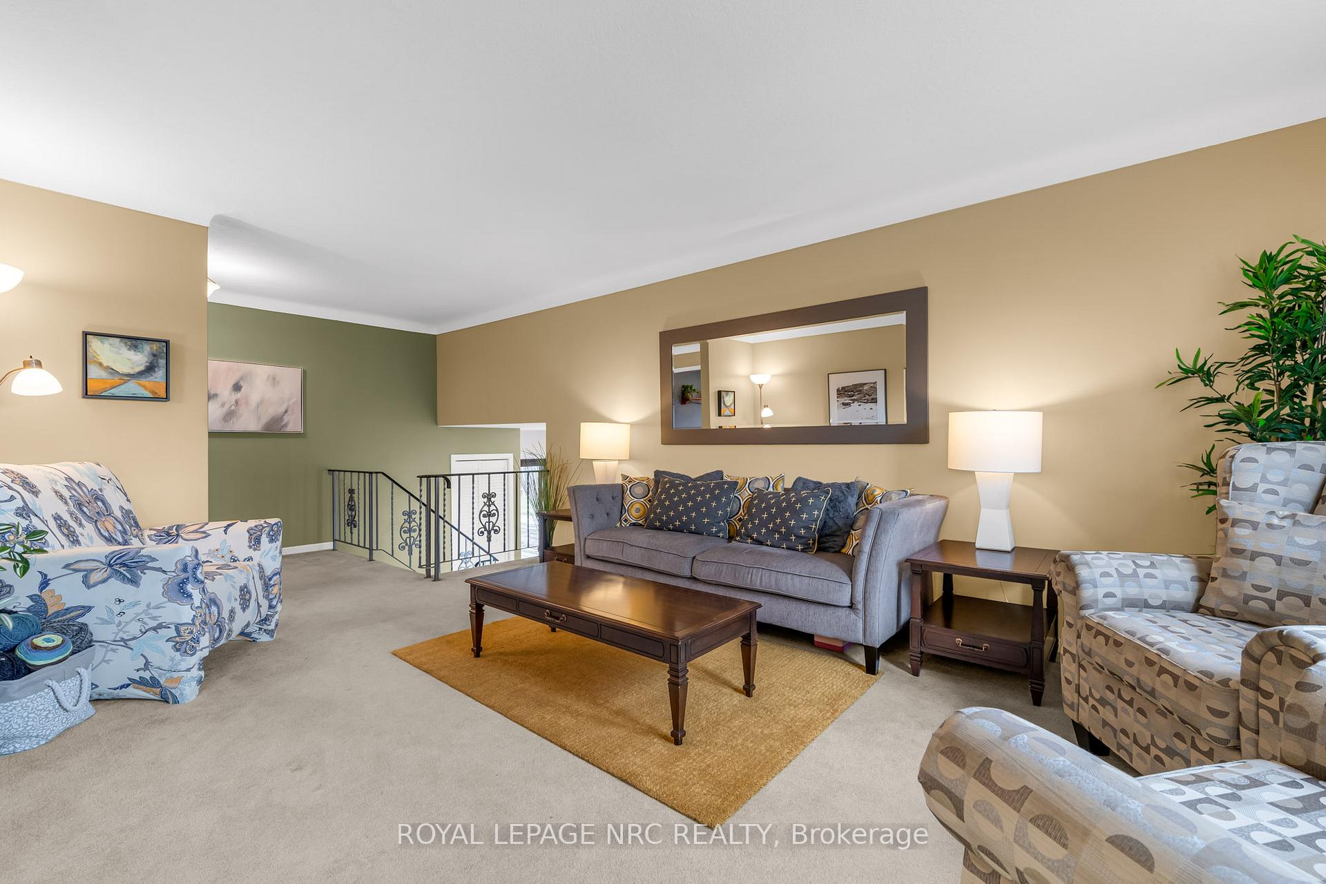 Photo 5 of 3 Pyramid Place, St. Catharines, Glendale/Glenridge — HOMEH