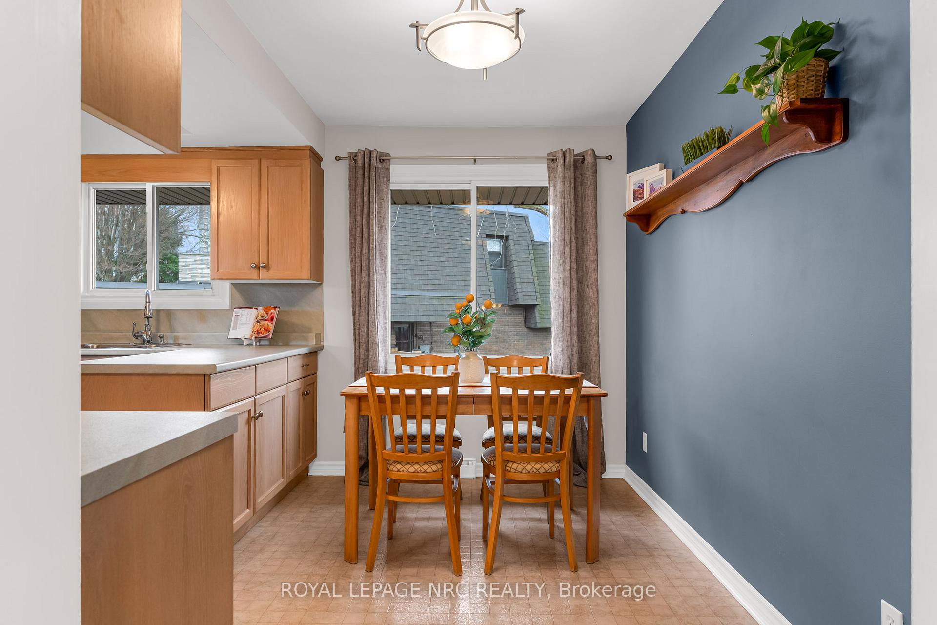Photo 12 of 3 Pyramid Place, St. Catharines, Glendale/Glenridge — HOMEH