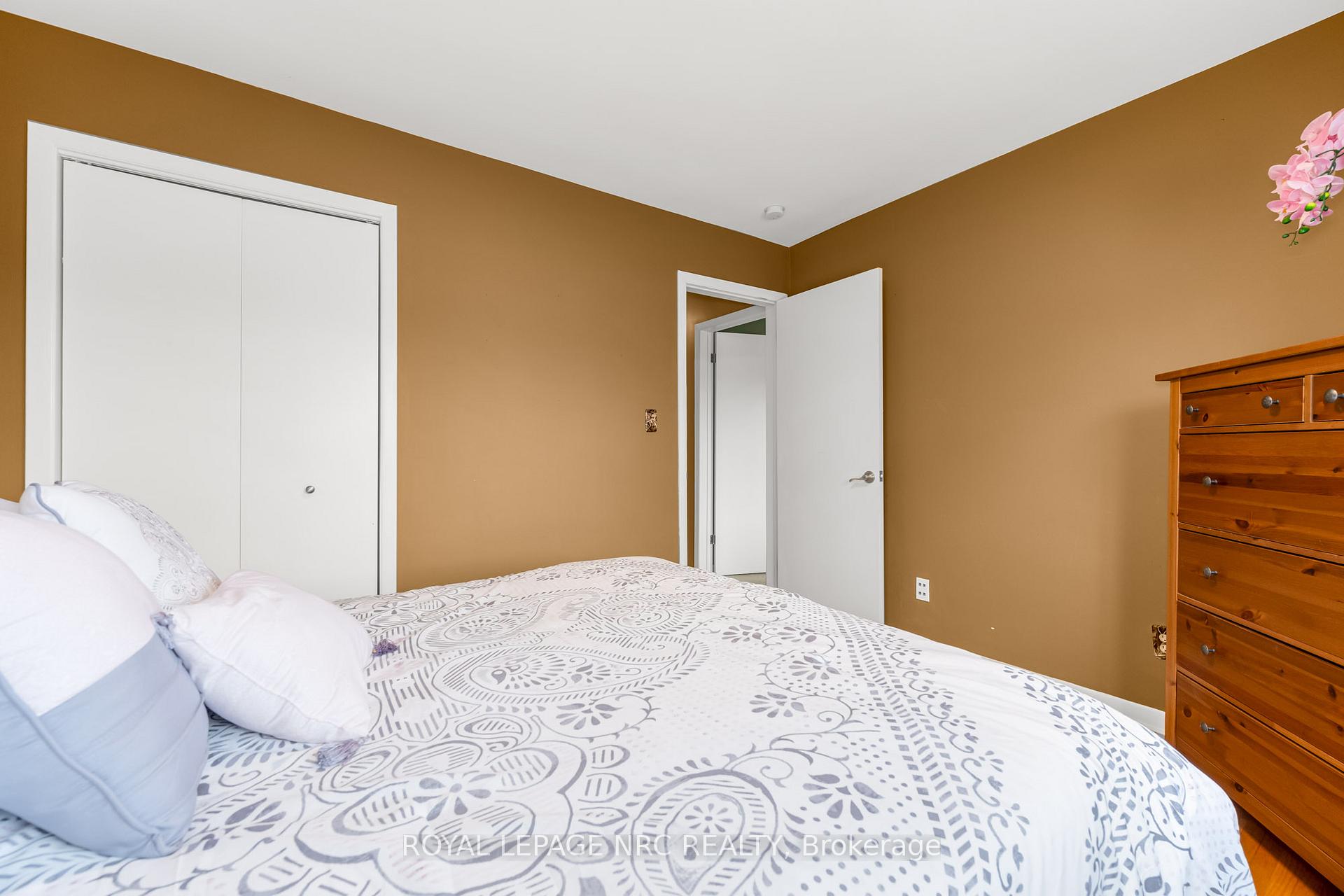 Photo 21 of 3 Pyramid Place, St. Catharines, Glendale/Glenridge — HOMEH