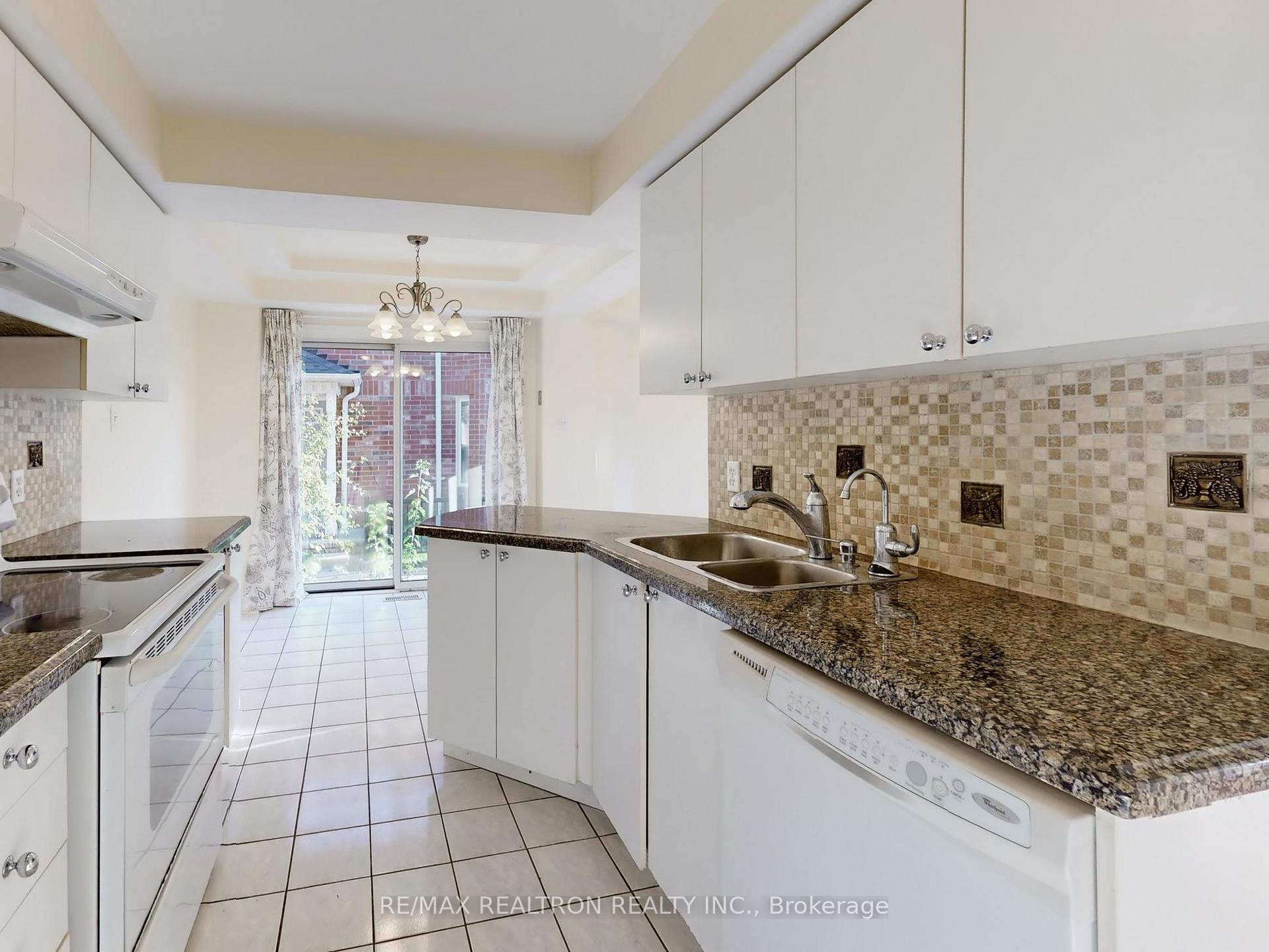 Photo 18 of Unit 144, 18 Clark Avenue W, Vaughan, Crestwood-Springfarm-Yorkhill — HOMEH