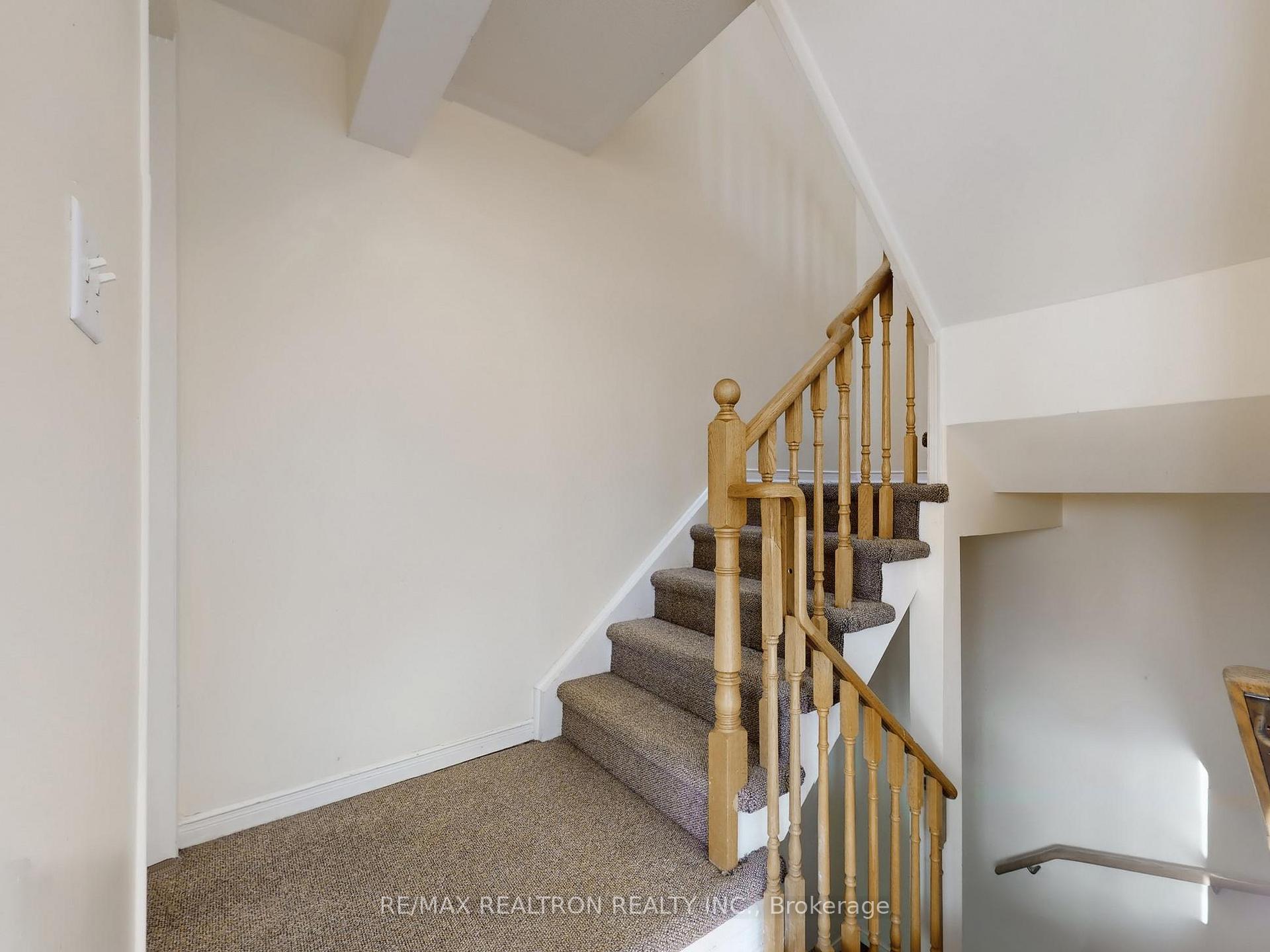 Photo 22 of Unit 144, 18 Clark Avenue W, Vaughan, Crestwood-Springfarm-Yorkhill — HOMEH