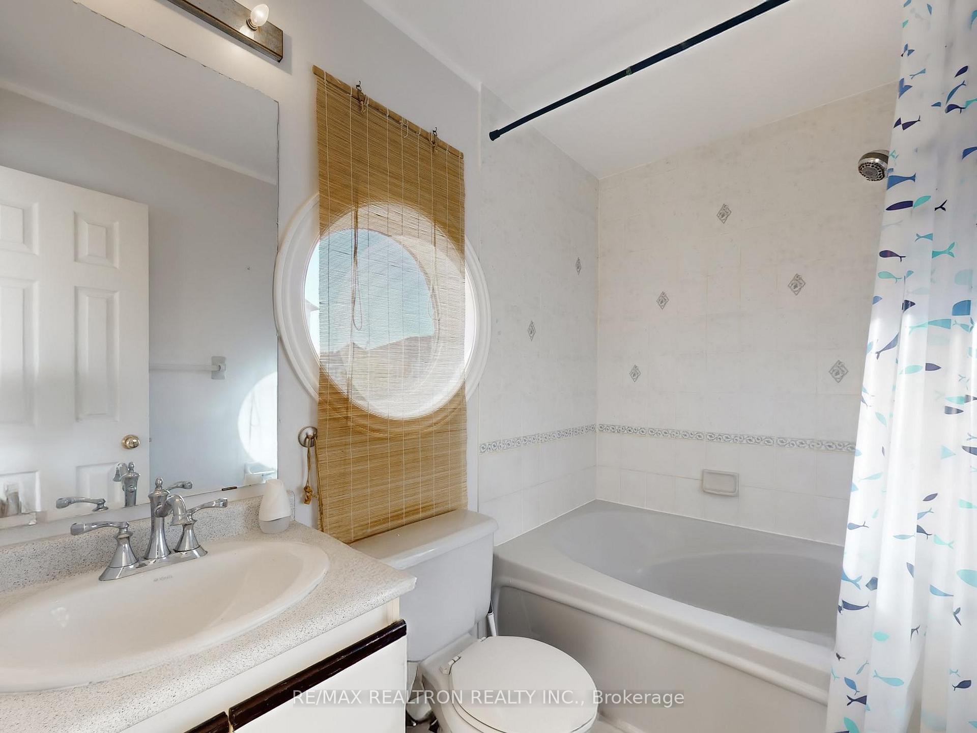 Photo 29 of Unit 144, 18 Clark Avenue W, Vaughan, Crestwood-Springfarm-Yorkhill — HOMEH