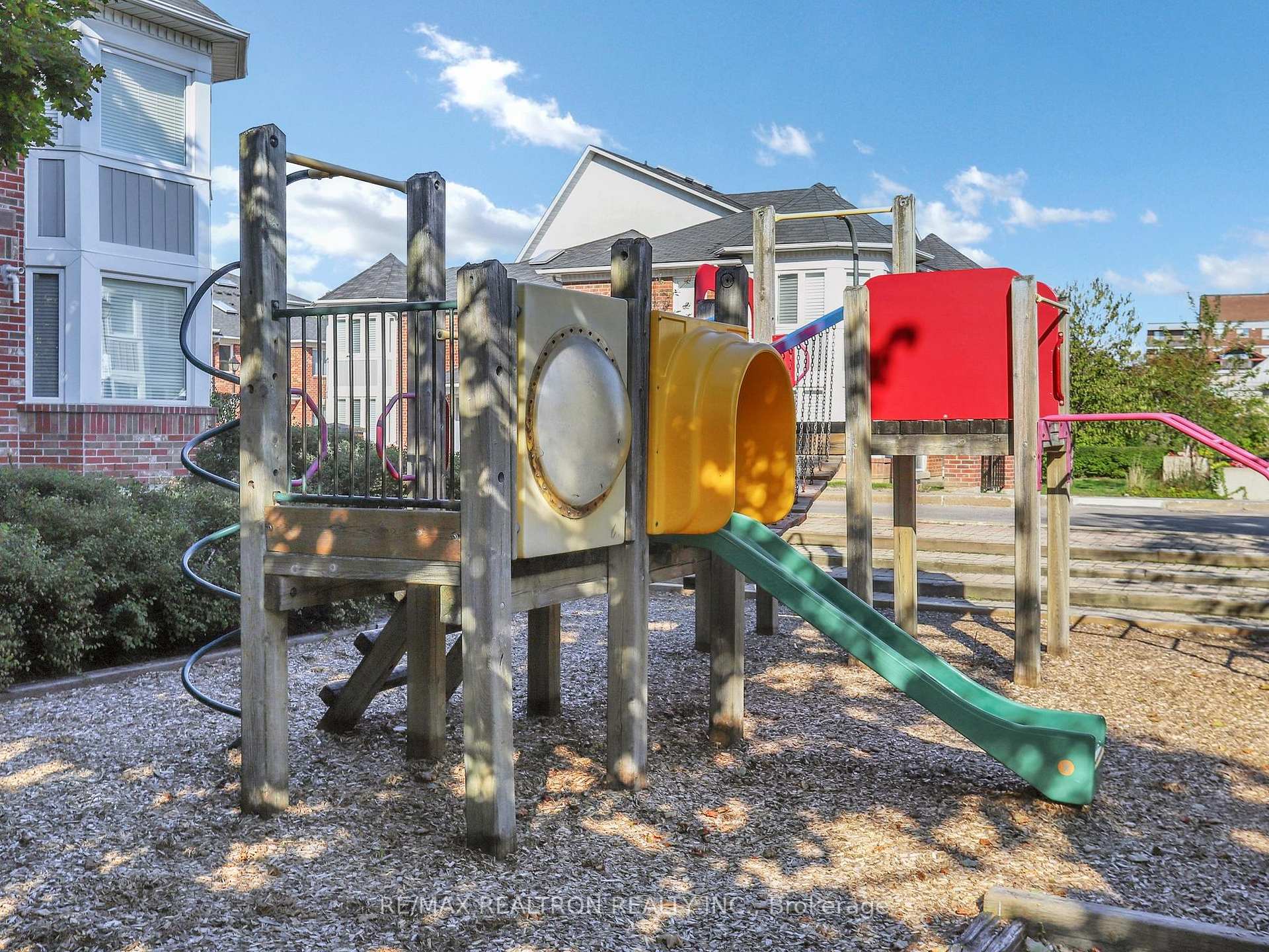 Photo 47 of Unit 144, 18 Clark Avenue W, Vaughan, Crestwood-Springfarm-Yorkhill — HOMEH