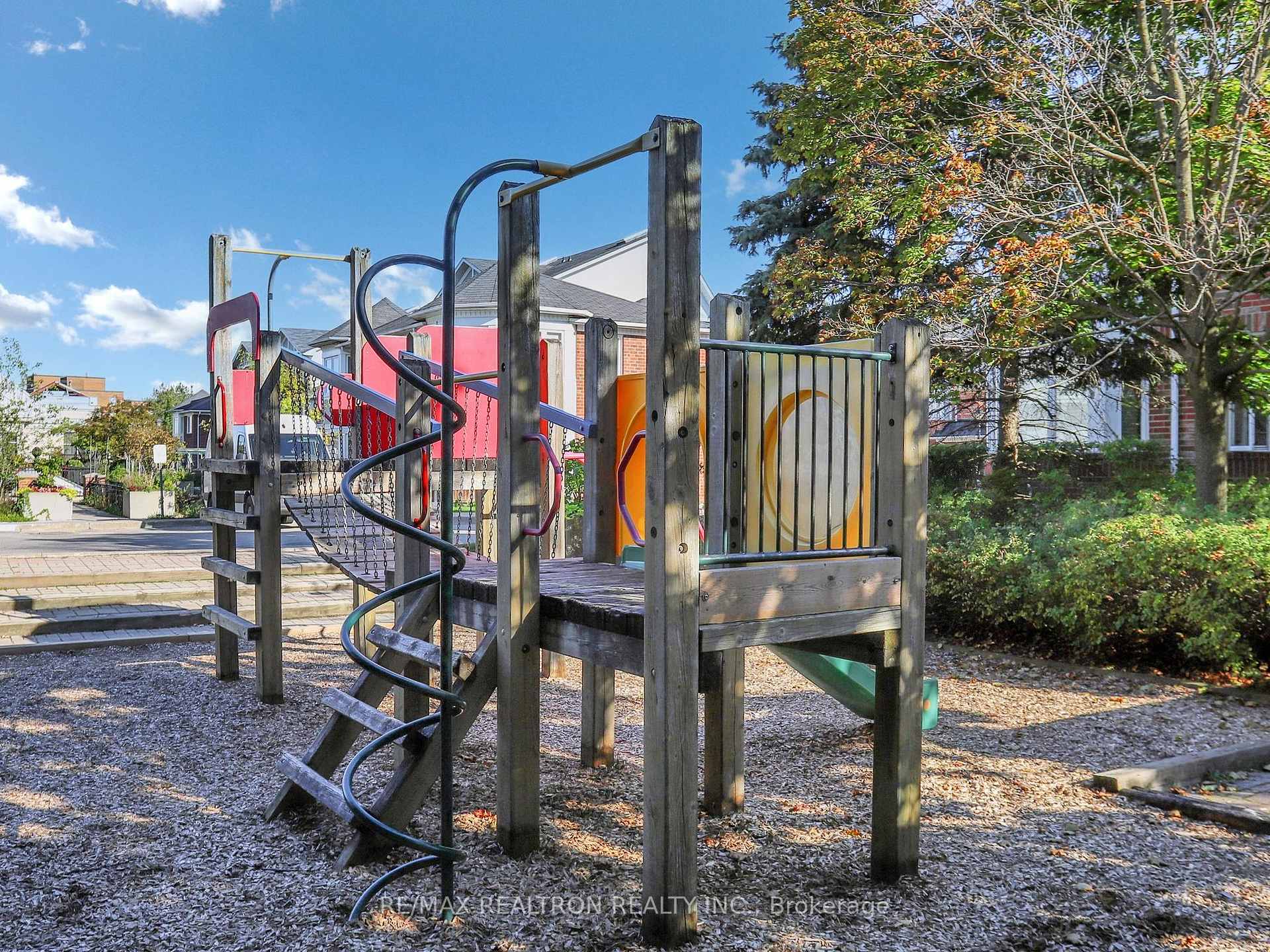 Photo 48 of Unit 144, 18 Clark Avenue W, Vaughan, Crestwood-Springfarm-Yorkhill — HOMEH