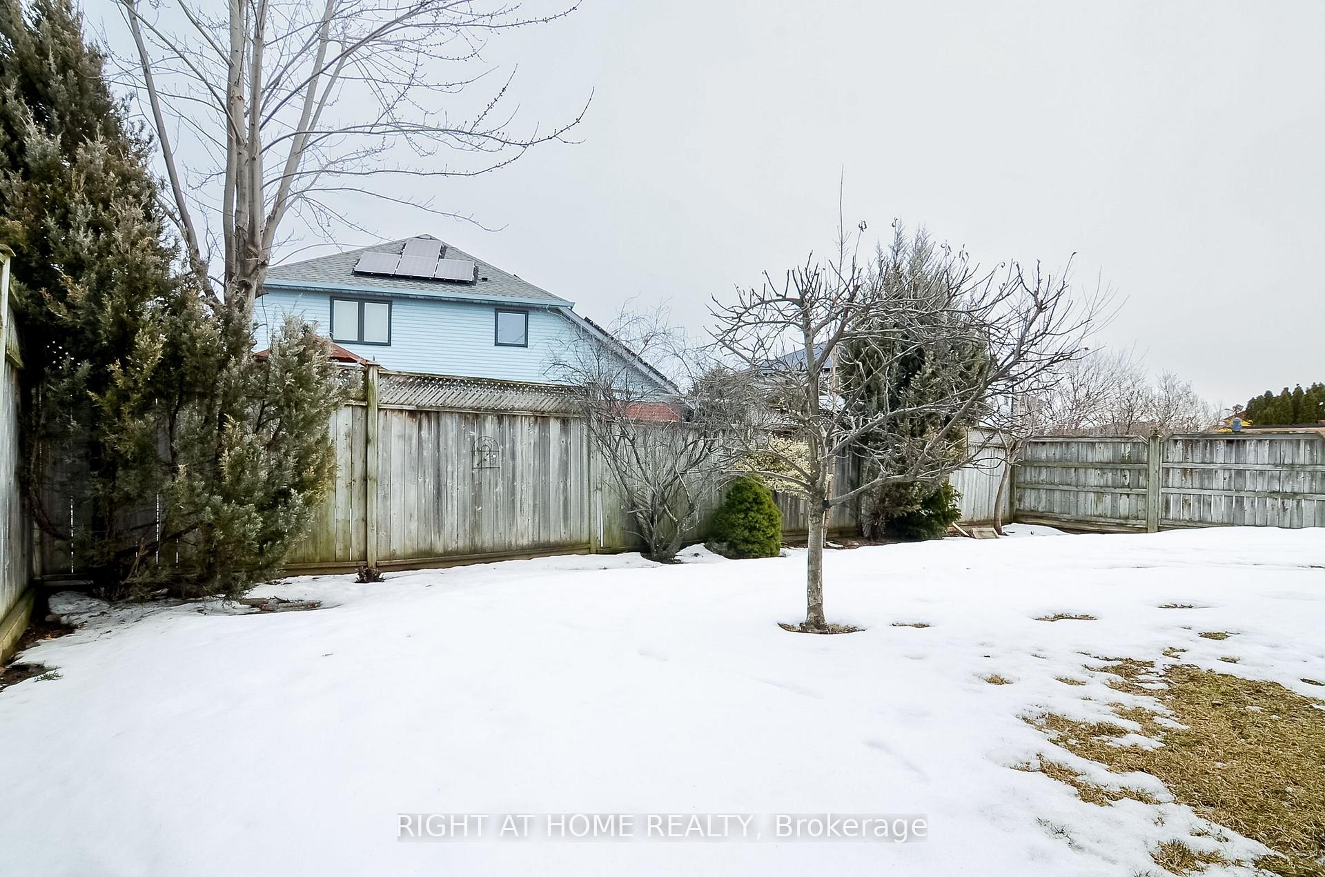 Photo 40 of 1321 Baseline Road, Hamilton, Winona Park — HOMEH
