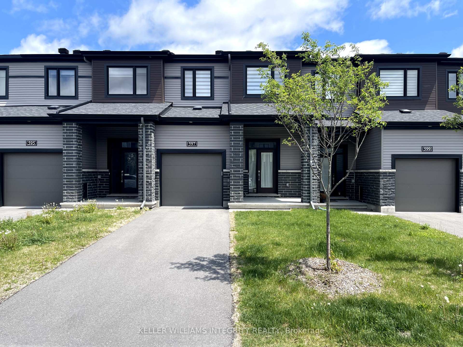 Photo 1 of 597 Lilith Street, Ottawa, Barrhaven - Heritage Park — HOMEH