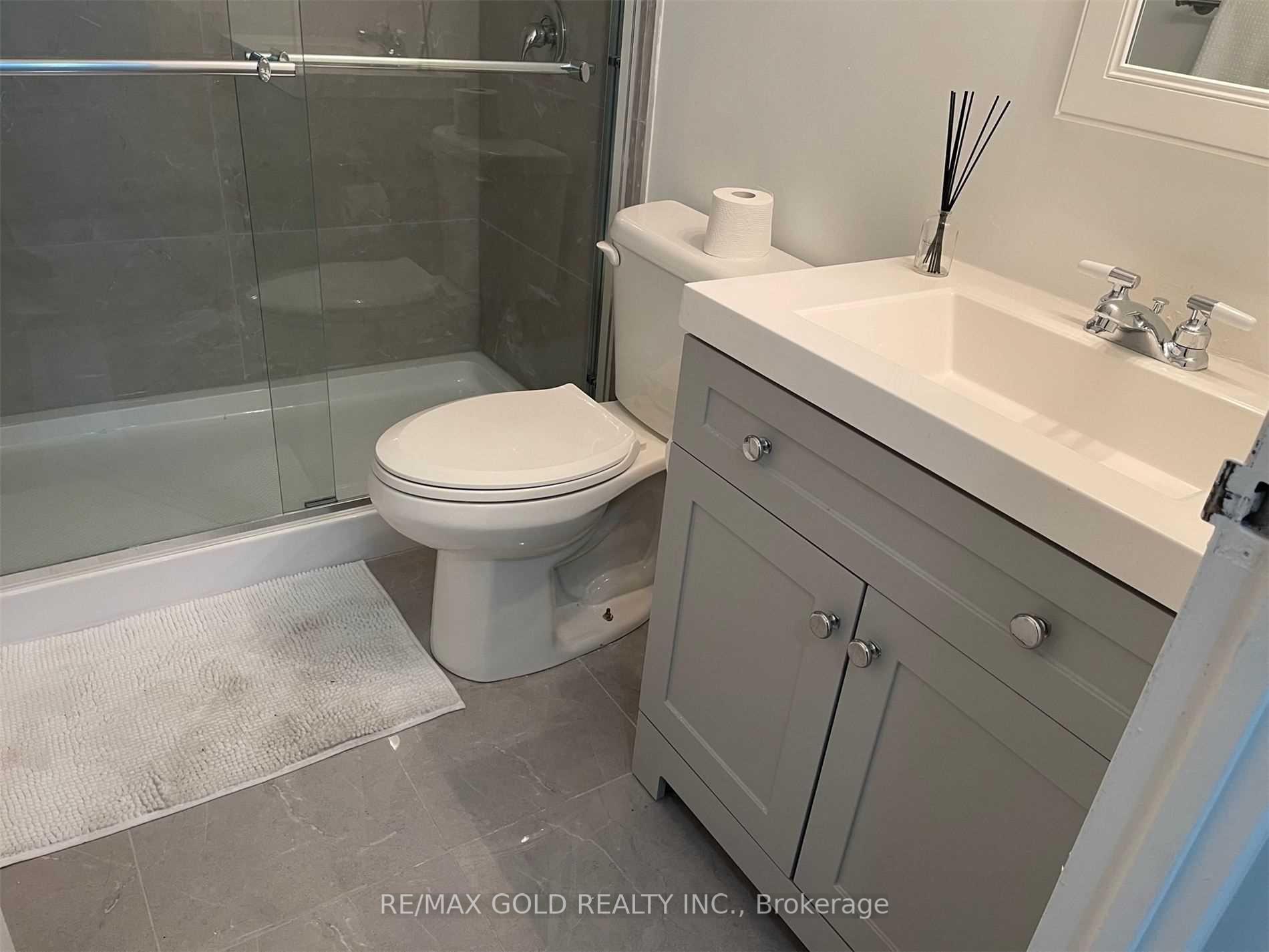 Photo 12 of Unit 307, 4 King Cross Road, King, Nobleton — HOMEH