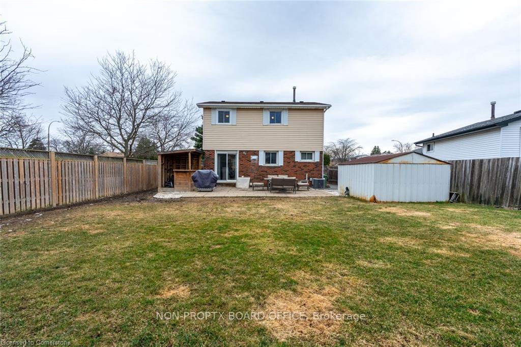 Photo 44 of 18 Chilton Drive, Hamilton, Stoney Creek Mountain — HOMEH