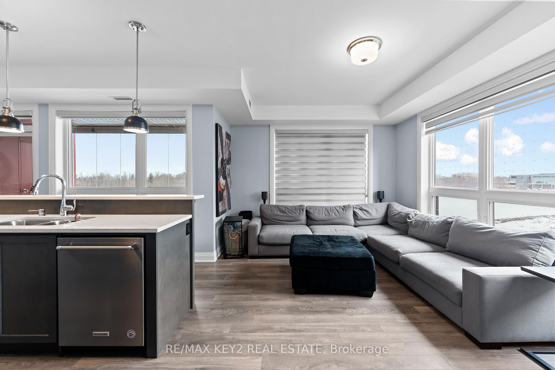 Photo 9 of Unit 417, 2 Adam Sellers Street, Markham, Cornell — HOMEH