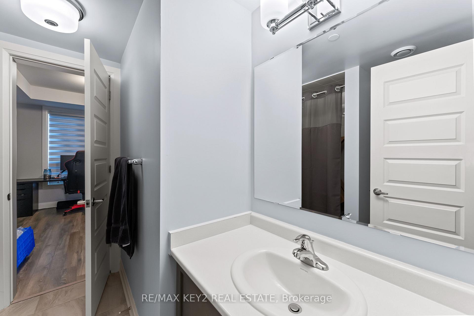Photo 15 of Unit 417, 2 Adam Sellers Street, Markham, Cornell — HOMEH