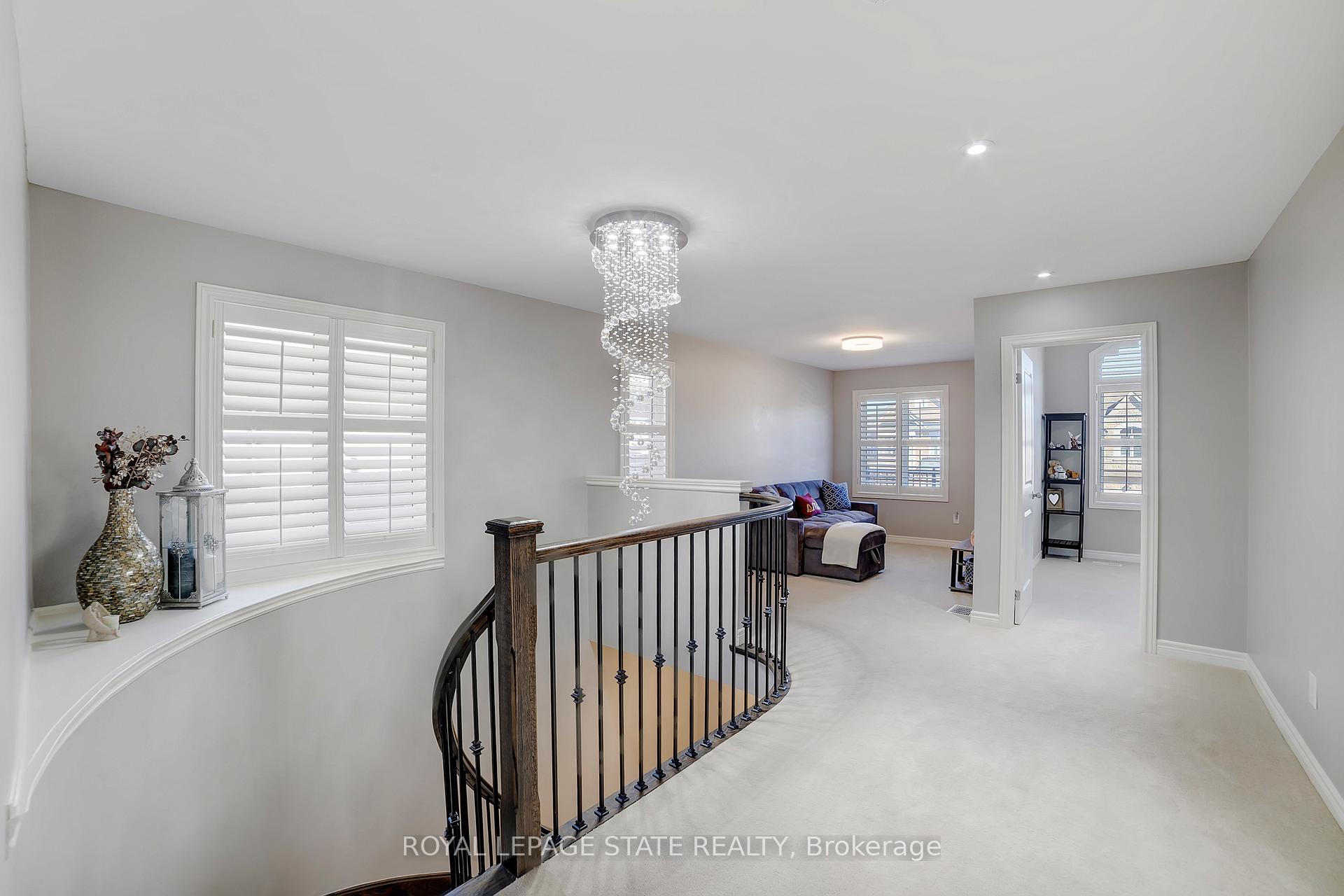 Photo 24 of 51 Narbonne Crescent, Hamilton, Stoney Creek Mountain — HOMEH