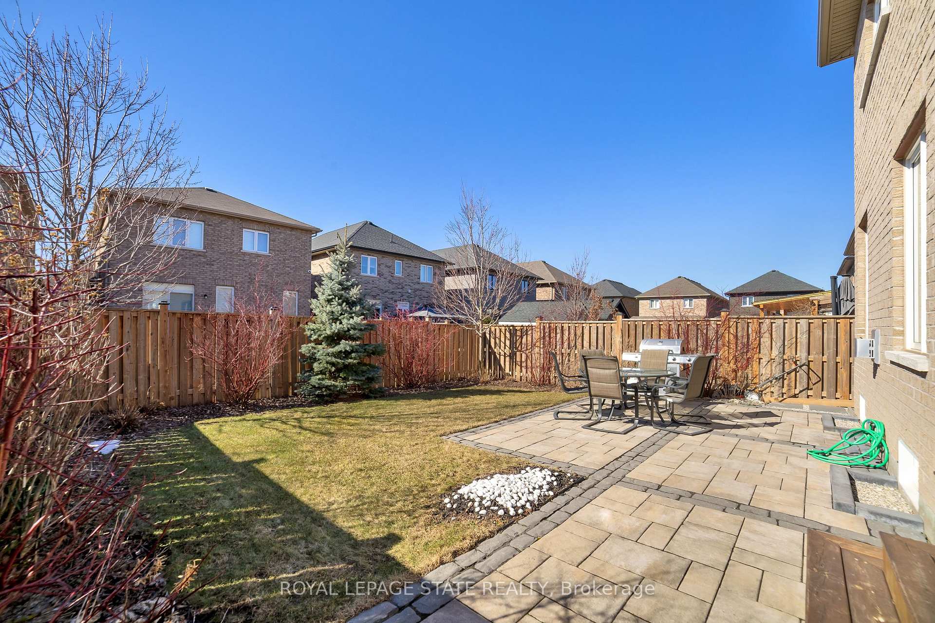 Photo 40 of 51 Narbonne Crescent, Hamilton, Stoney Creek Mountain — HOMEH