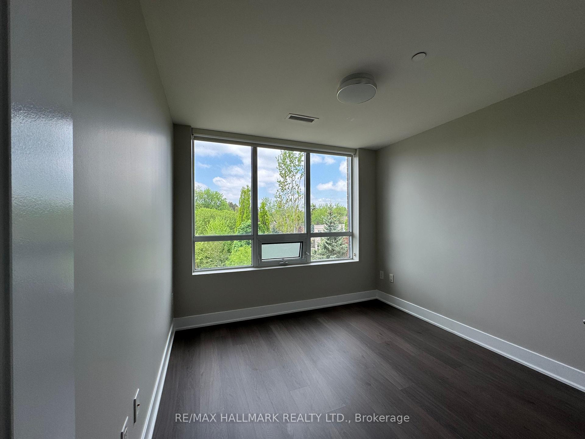 Photo 9 of Unit 442, 7608 Yonge Street S, Vaughan, Crestwood-Springfarm-Yorkhill — HOMEH