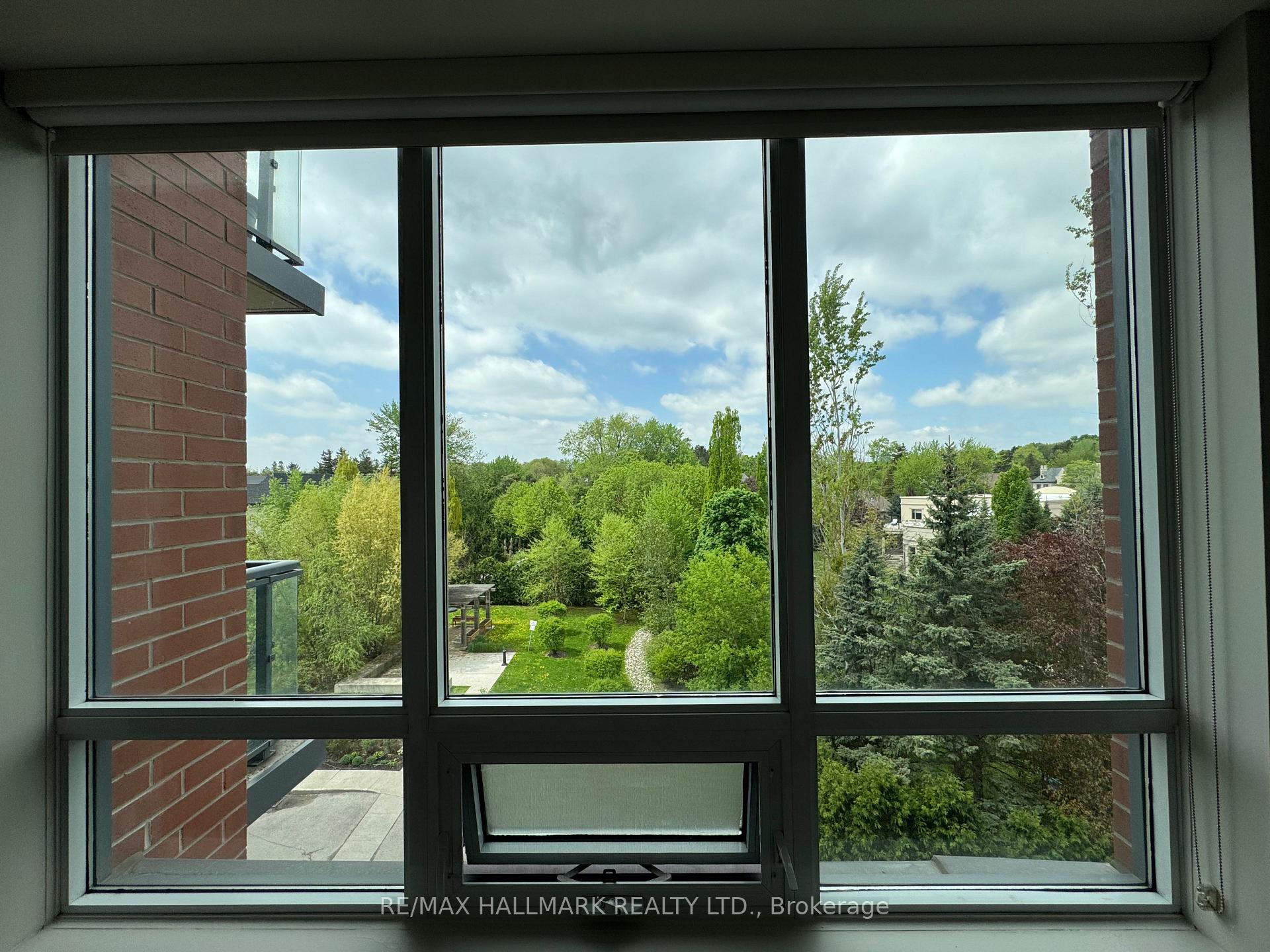 Photo 10 of Unit 442, 7608 Yonge Street S, Vaughan, Crestwood-Springfarm-Yorkhill — HOMEH