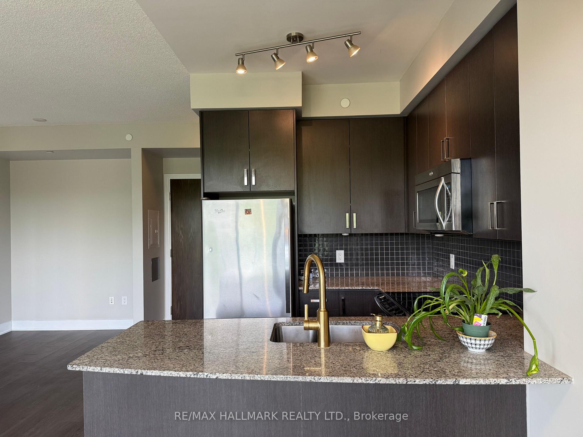 Photo 14 of Unit 442, 7608 Yonge Street S, Vaughan, Crestwood-Springfarm-Yorkhill — HOMEH