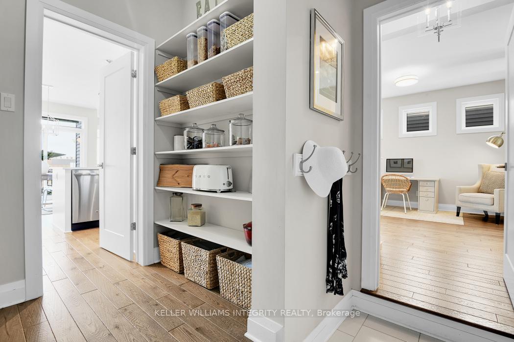 Photo 11 of 828 Carnelian Crescent, Ottawa, Riverside South/Gloucester Glen — HOMEH
