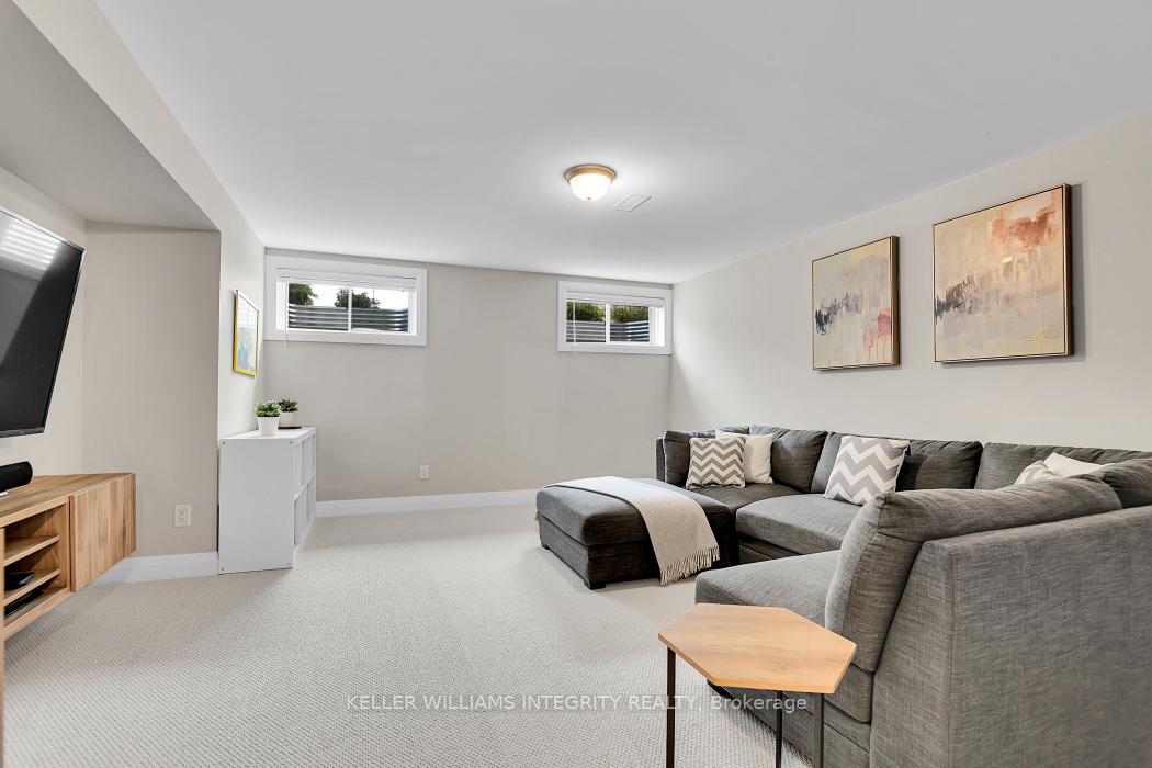Photo 23 of 828 Carnelian Crescent, Ottawa, Riverside South/Gloucester Glen — HOMEH