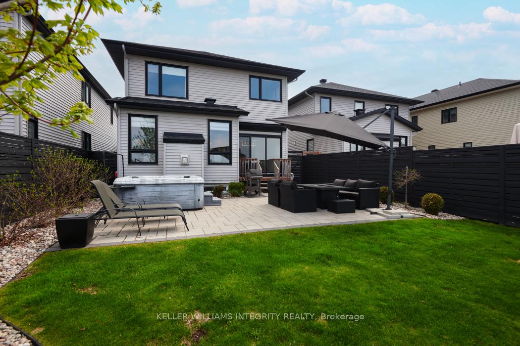 Photo 29 of 828 Carnelian Crescent, Ottawa, Riverside South/Gloucester Glen — HOMEH