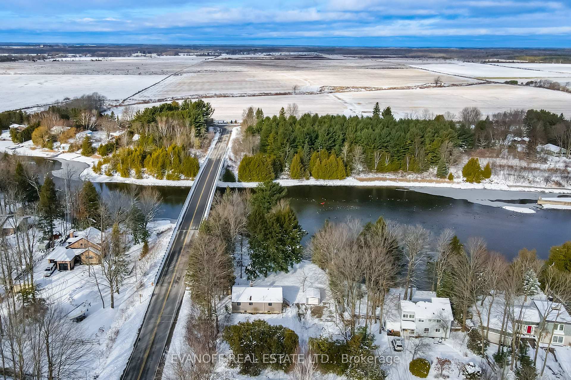 Photo 3 of 71 Ball Avenue E, Brock, Rural Brock — HOMEH
