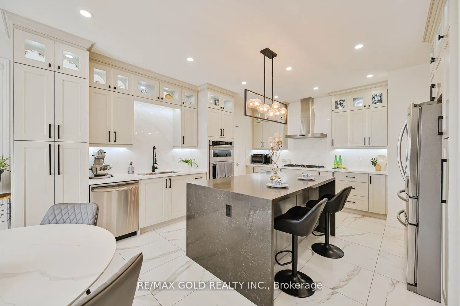 Photo 1 of 23 Yellow Pine Road, Brampton, Bram East — HOMEH