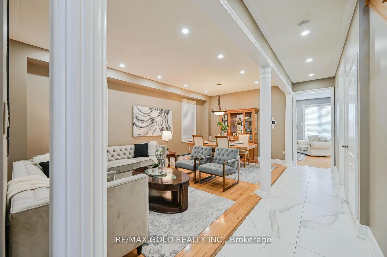 Photo 10 of 23 Yellow Pine Road, Brampton, Bram East — HOMEH