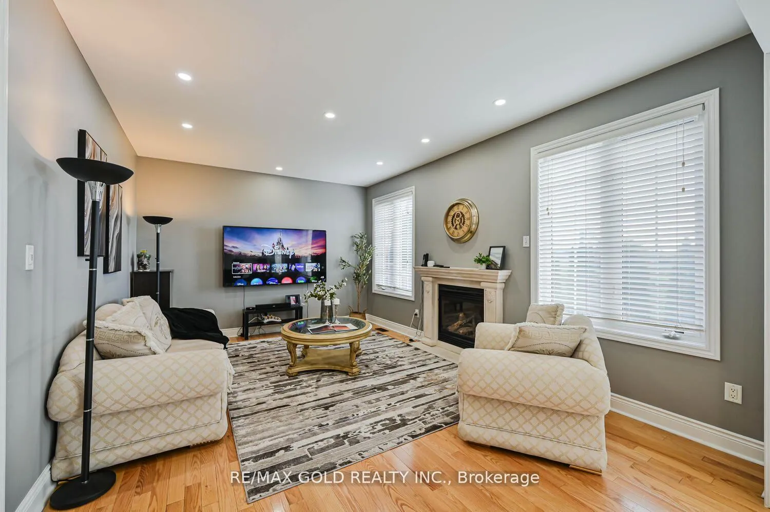 Photo 18 of 23 Yellow Pine Road, Brampton, Bram East — HOMEH