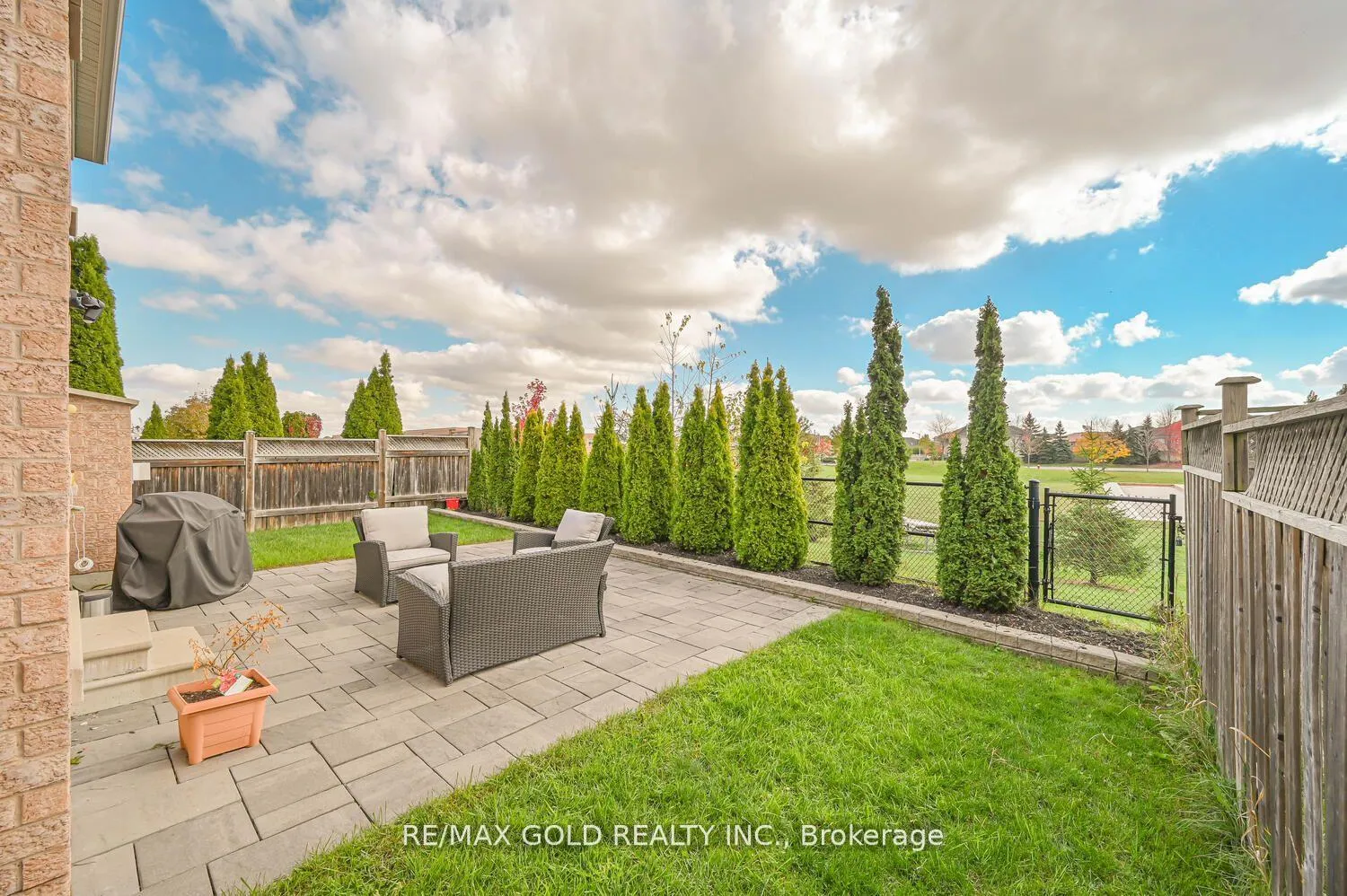 Photo 43 of 23 Yellow Pine Road, Brampton, Bram East — HOMEH