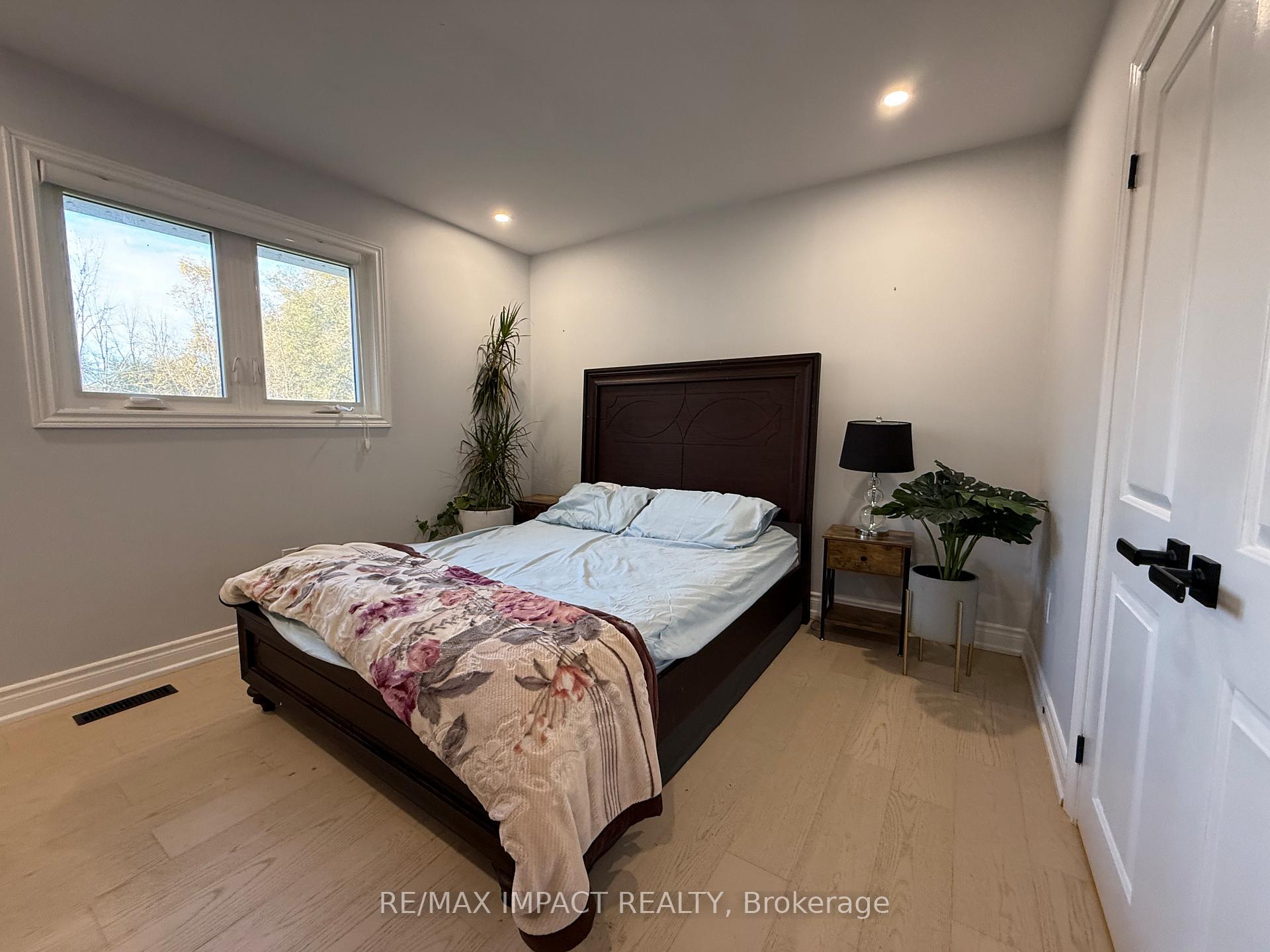 Photo 13 of 4024 Durham Regional Highway 2, Clarington, Rural Clarington — HOMEH