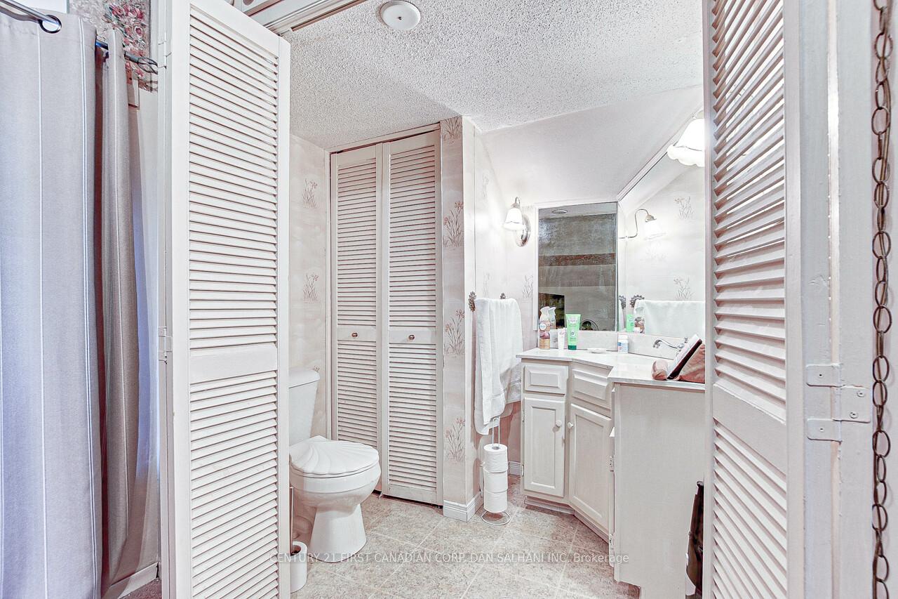 Photo 17 of 37 Wilson Avenue, St. Thomas — HOMEH