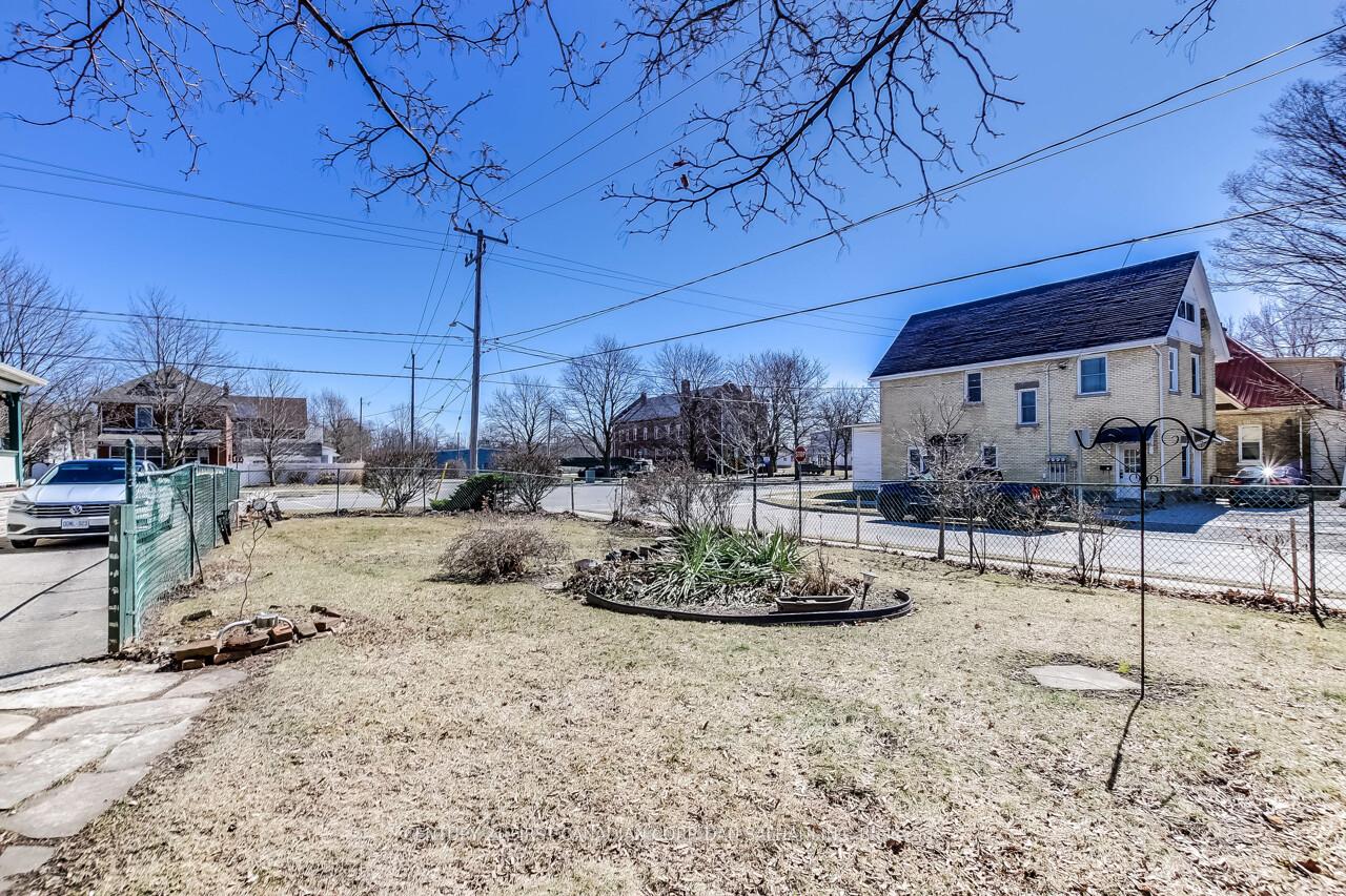 Photo 26 of 37 Wilson Avenue, St. Thomas — HOMEH