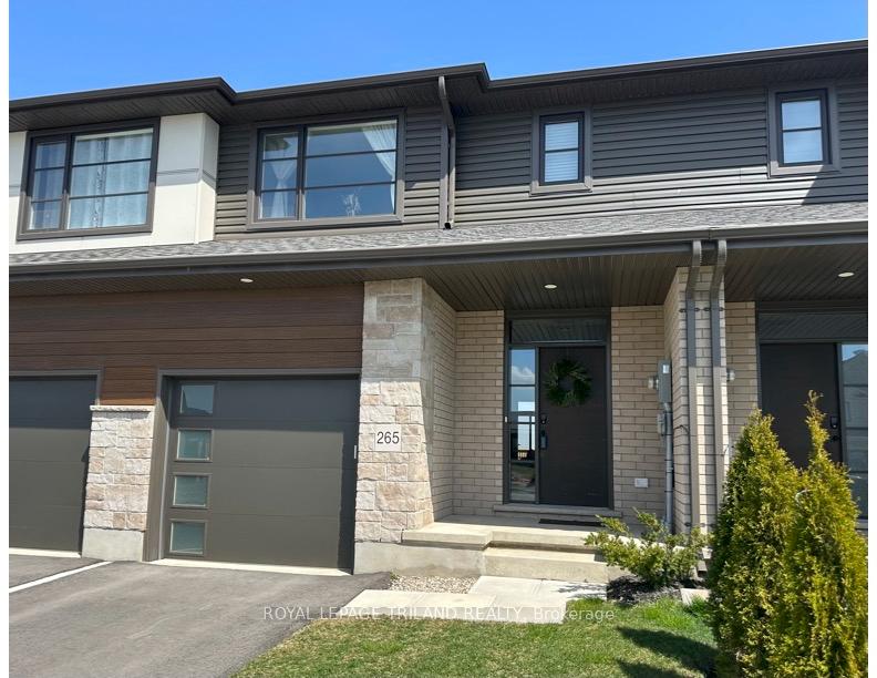 Photo 2 of 265 Renaissance Drive, St. Thomas — HOMEH
