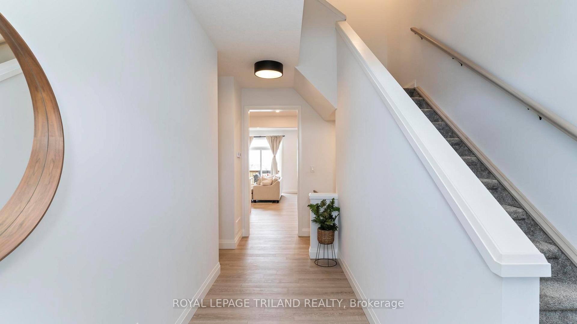 Photo 4 of 265 Renaissance Drive, St. Thomas — HOMEH
