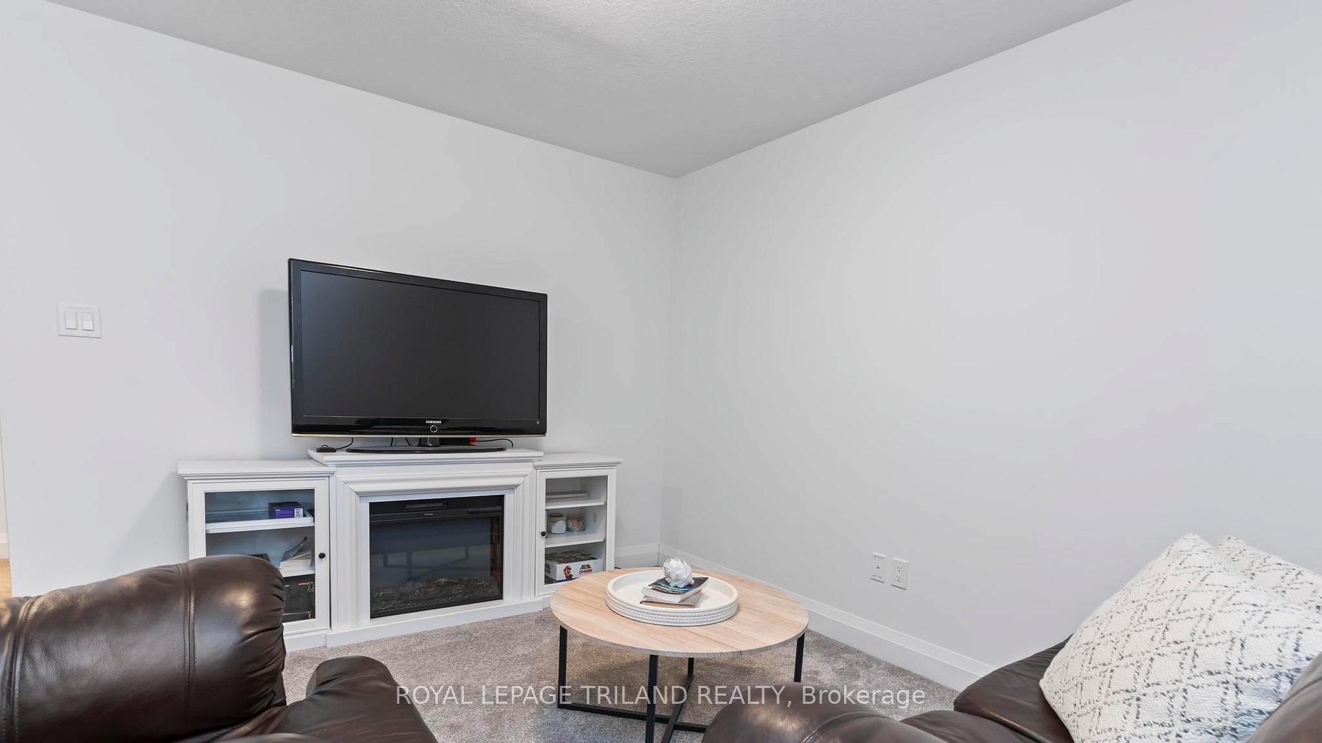 Photo 28 of 265 Renaissance Drive, St. Thomas — HOMEH