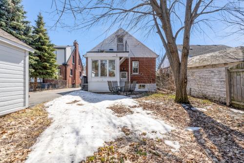 Photo 3 of 100 Arkell Street, Hamilton, Westdale — HOMEH