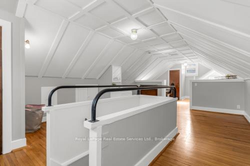 Photo 22 of 100 Arkell Street, Hamilton, Westdale — HOMEH