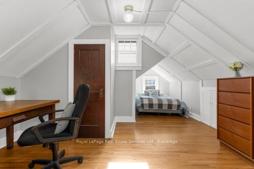 Photo 23 of 100 Arkell Street, Hamilton, Westdale — HOMEH