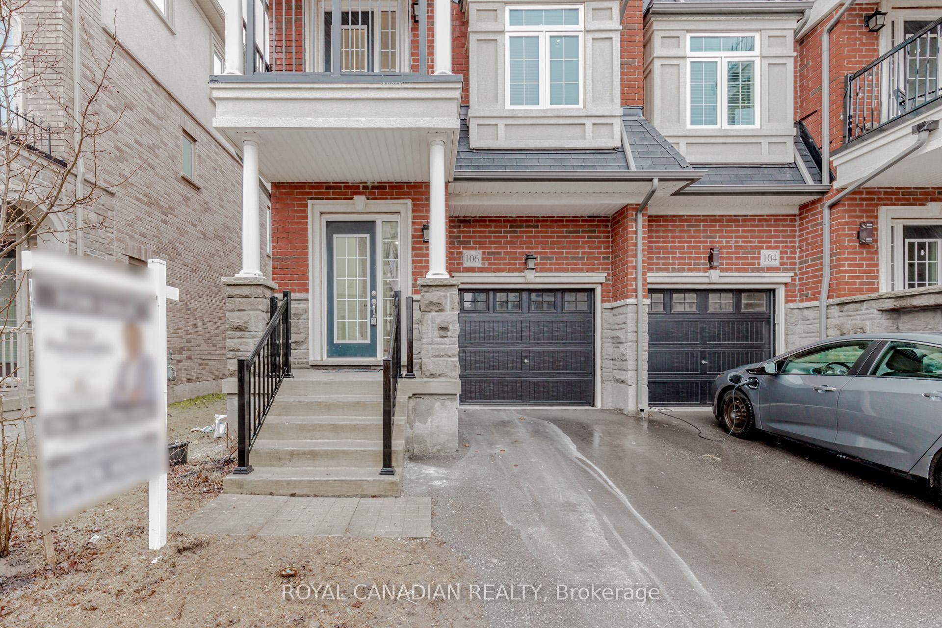 Photo 2 of 106 Borers Creek Circle, Hamilton, Waterdown — HOMEH